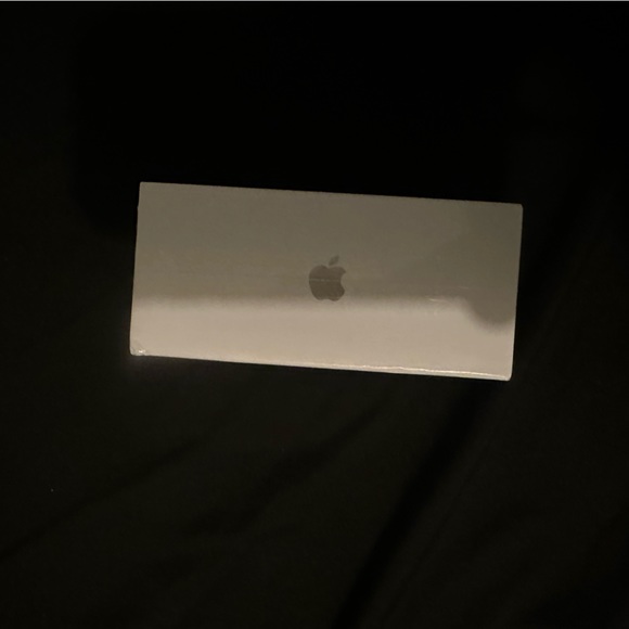 AirPod pros 2nd generation - Picture 2 of 3